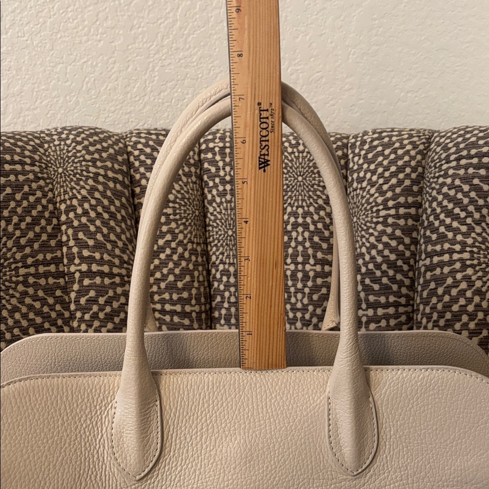 Claudia Firenze Off White Cream Leather XL Tote Bag - Picture 15 of 15